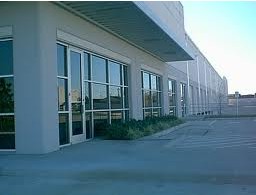 Aluminum entry door with custom glass